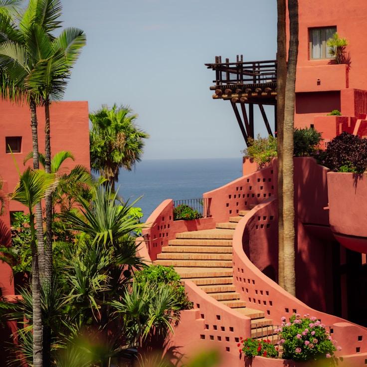 Outdoor terrace seating suitable for families in Paris